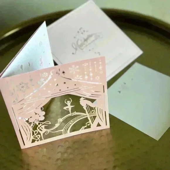 8xExquisite Lacer Cut Gold Foil Greeting Card - Picture 11 of 13